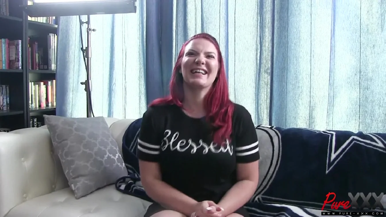 Pure-XXX Emmy Demure XXX